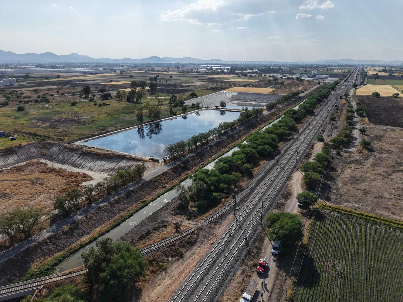 Avanza construcción de trenes México-Pachuca y México-Querétaro