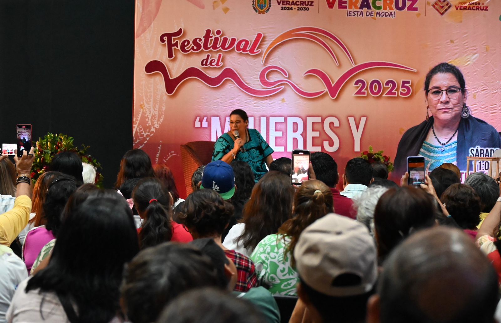 Lenia Batres: la izquierda conquistó la igualdad de género y obligó a la derecha a asumirla