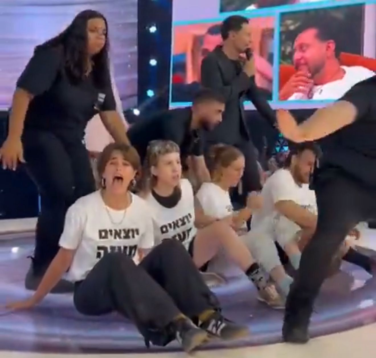 “En vivo y en horario estelar: irrupción en ‘Gran Hermano’ denuncia genocidio por hambre en Gaza”