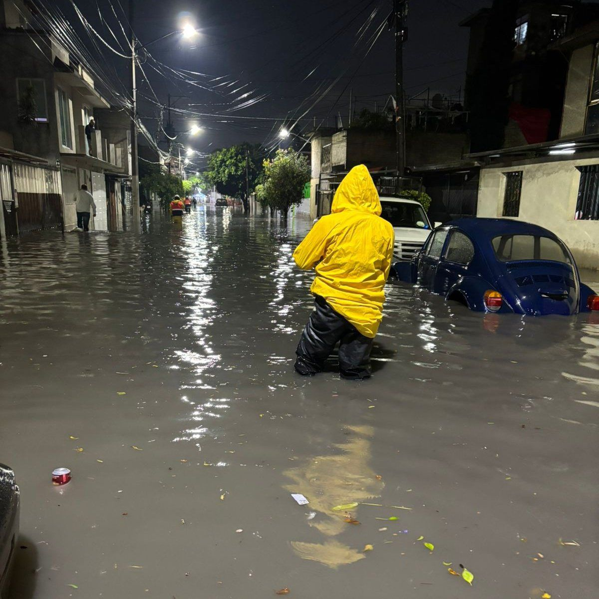 Tormenta histórica inunda la capital: Zócalo rompe récord de precipitación desde 1952