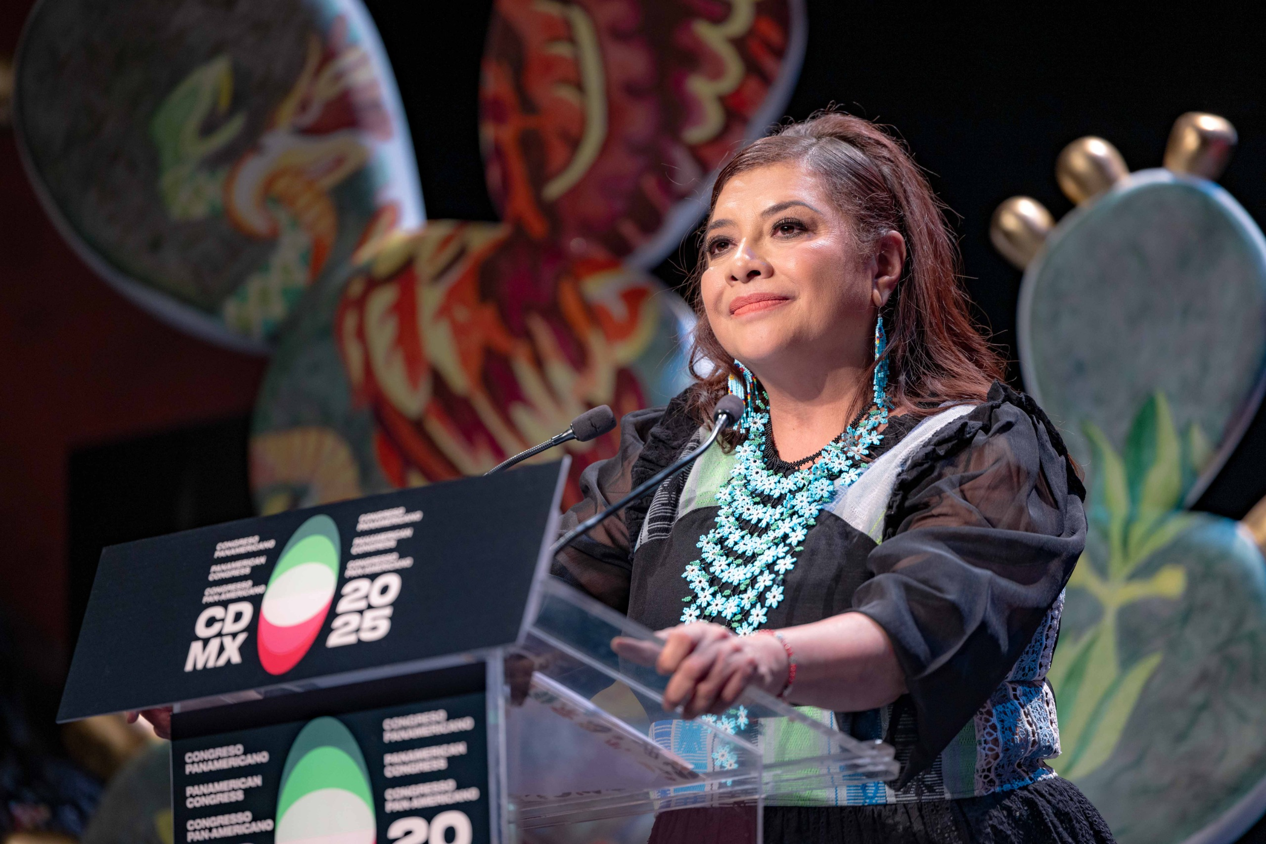 La Ciudad de México es símbolo internacional de política social: Clara Brugada