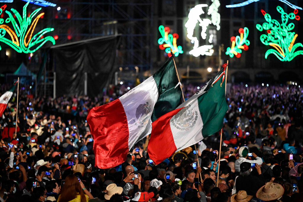 El 94% de los mexicanos celebrará el Grito; la cena podría costar $6 mil por familia