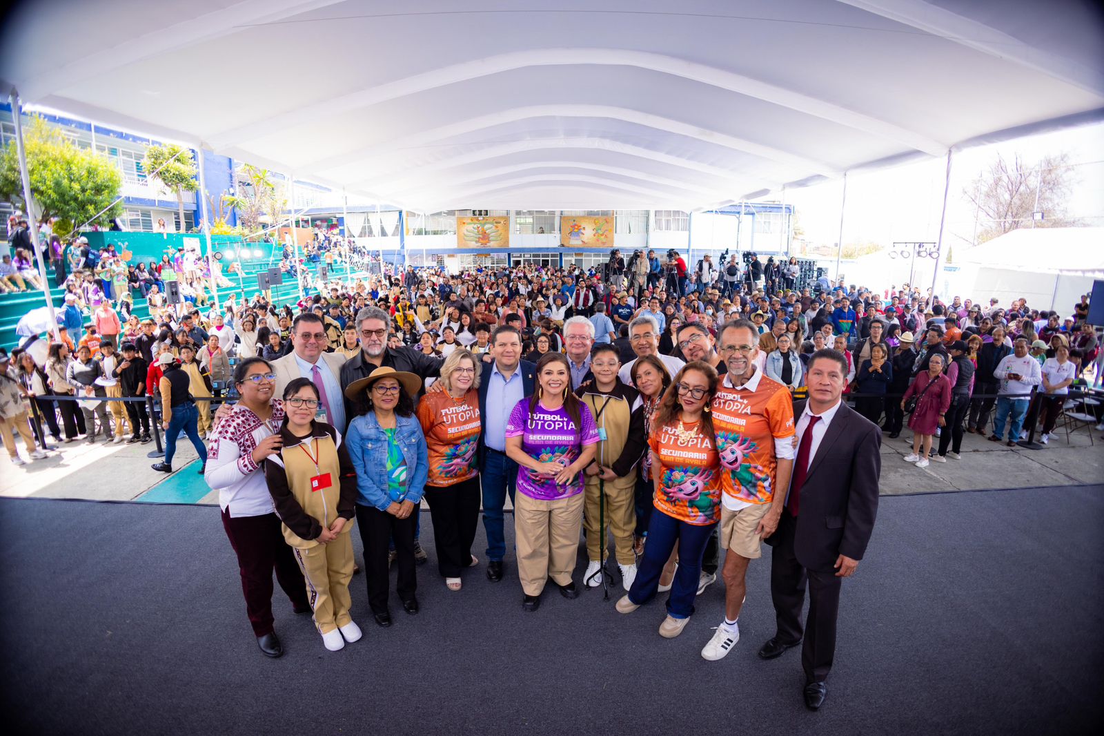 De la escuela al barrio: Brugada impulsa el programa “Educación Utopía”