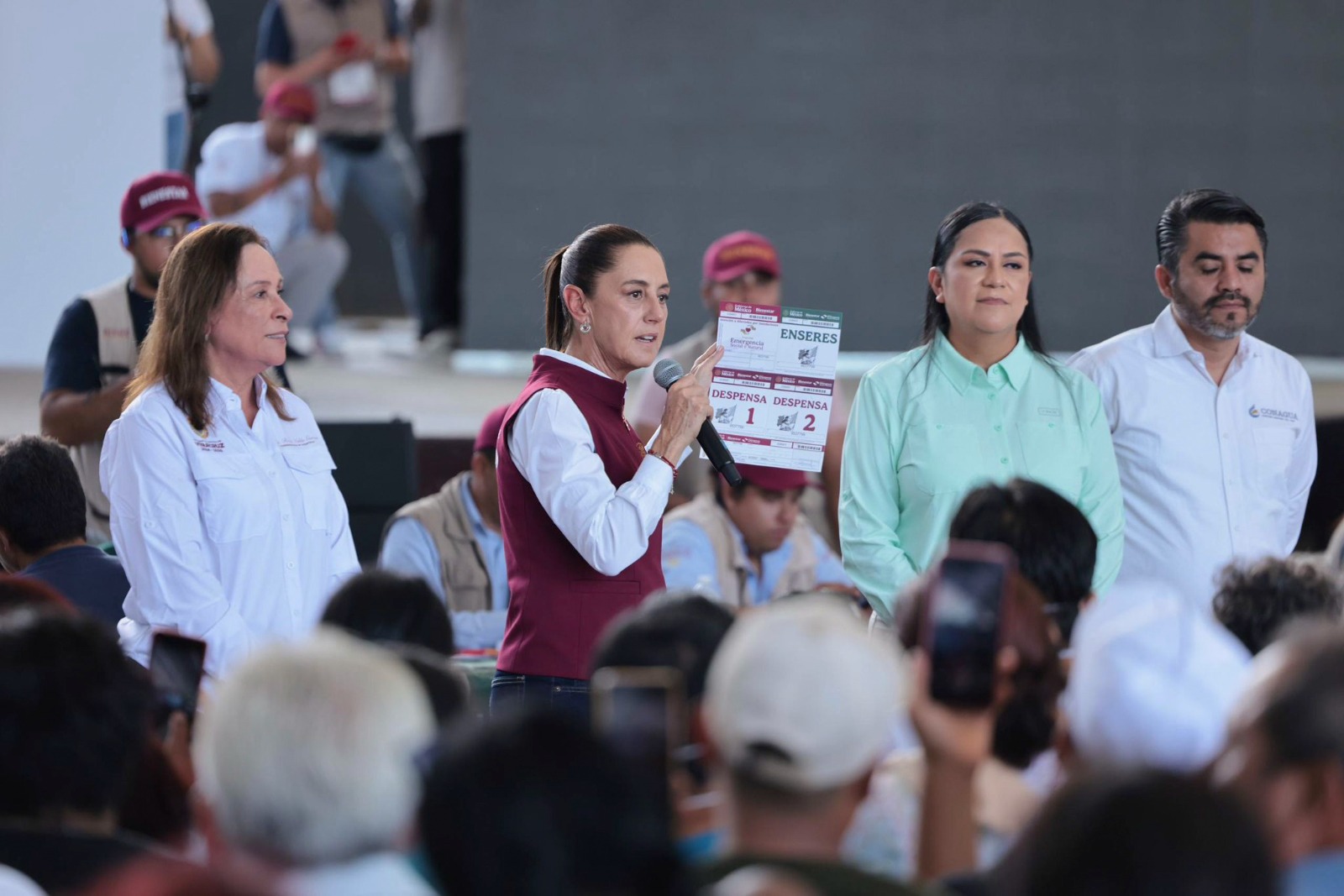 Sheinbaum refuerza apoyo a familias afectadas por lluvias en Poza Rica