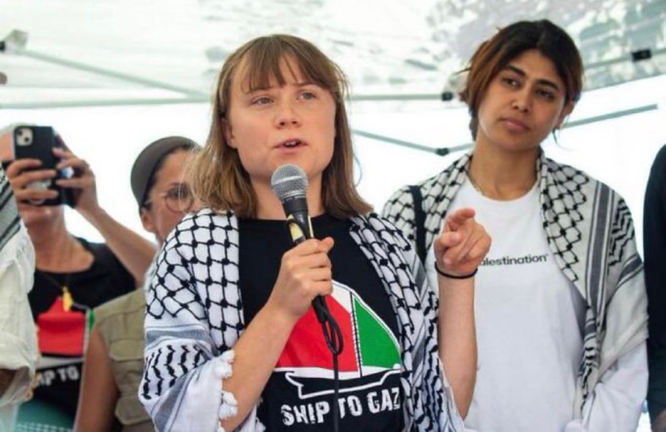 Israel arrastra y golpea a Greta Thunberg, denuncian activistas