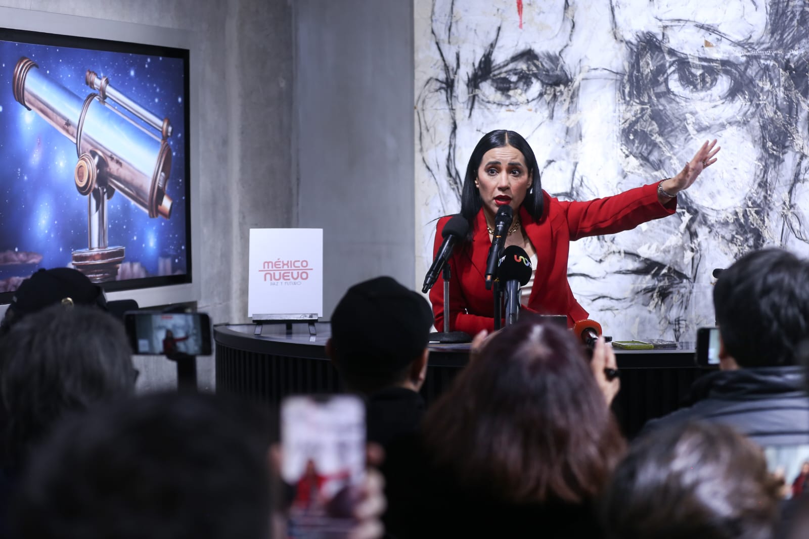 Sandra Cuevas llevará al cine sus “amores prohibidos” con miembros de grupos delictivos