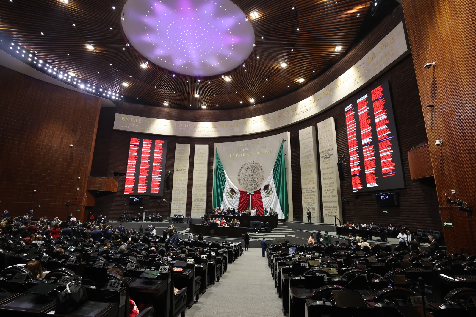 El dictámen de la Ley de Aguas estará listo antes del fin de semana para su discusión; se votará la próxima semana, confirmó Ricardo Monreal