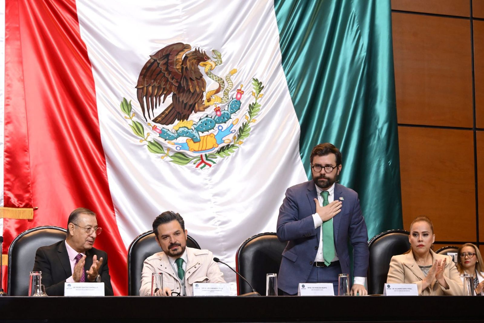 “La salud es el nuevo pacto de unidad nacional”: Svarch urge blindar por ley el IMSS-Bienestar