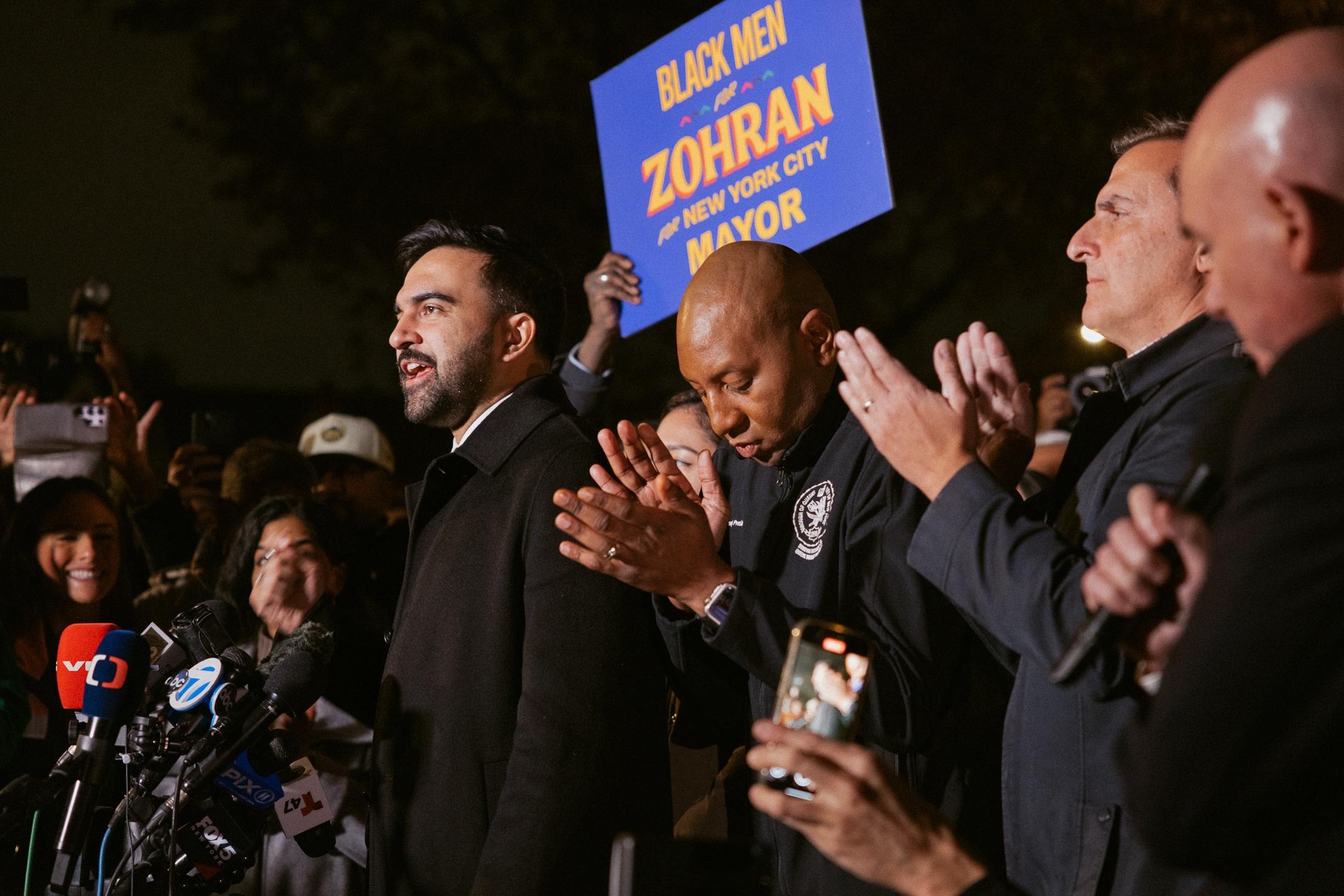 Alcalde Mamdani tacha de “ilegal” el ataque contra Irán y refuerza seguridad en Nueva York