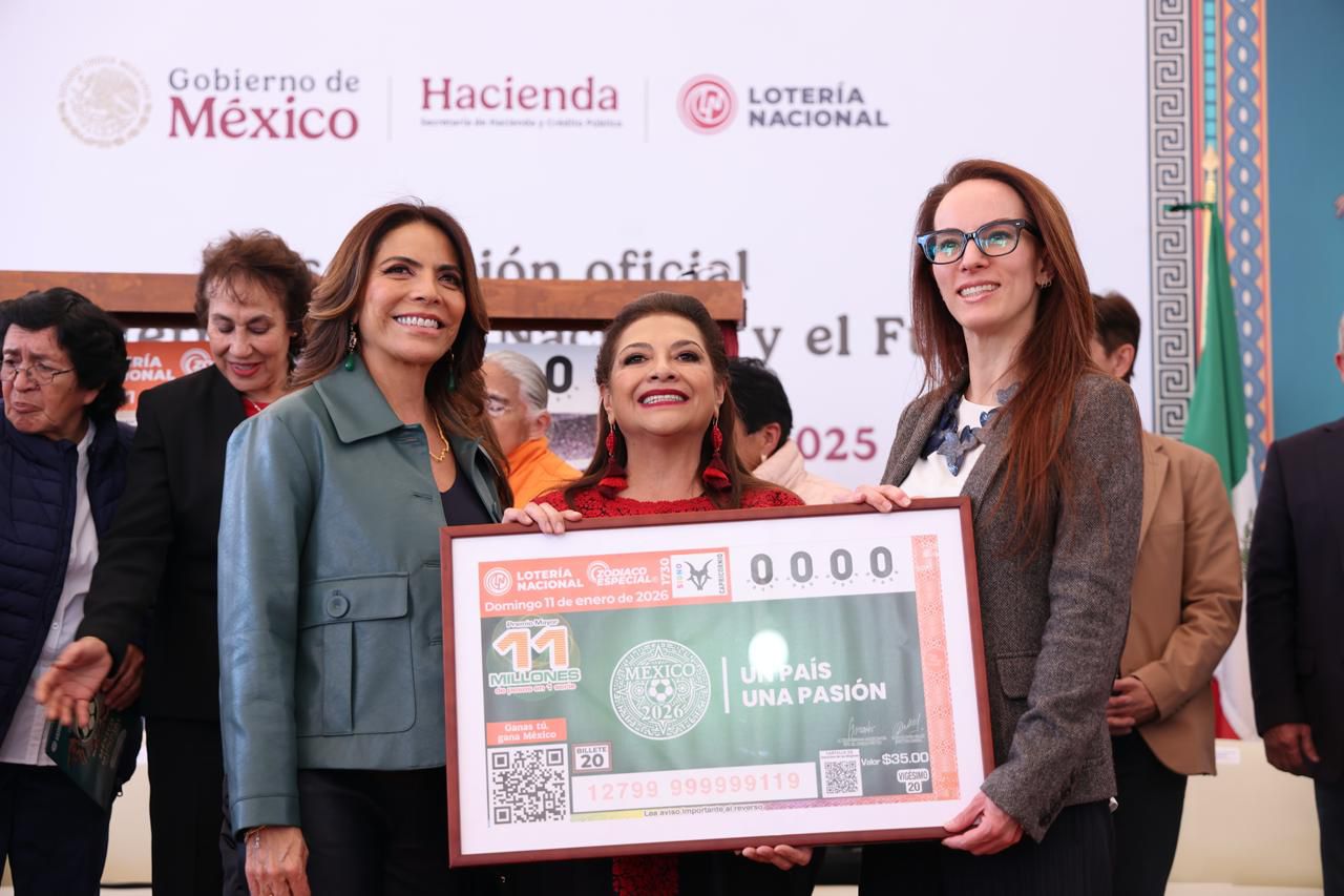 Gobiernos Federal y de la Ciudad de México lanzan Álbum Retro Lotería Nacional y el Fútbol