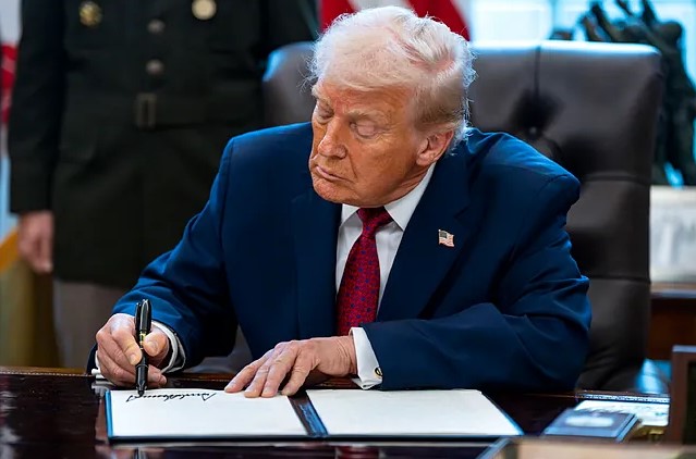 Trump clasifica al fentanilo como “arma de destrucción masiva”