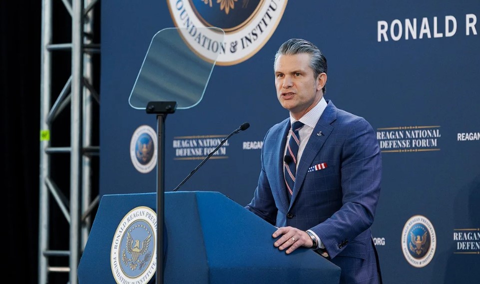 Pentágono define prioridad: ‘no se distraerá construyendo democracia’; Trump continuará tomando medidas militares en aguas del Caribe y Pacífico