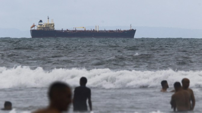 Buques petroleros logran arribar a Venezuela en medio de presión y bloqueo de Estados Unidos