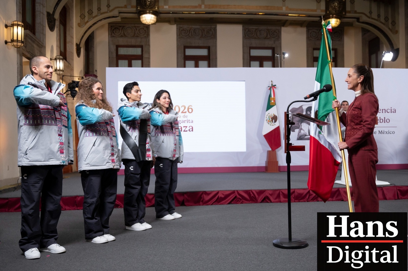 Rumbo a Olimpiadas Milano Cortina 2026, Sheinbaum abandera a atletas mexicanos