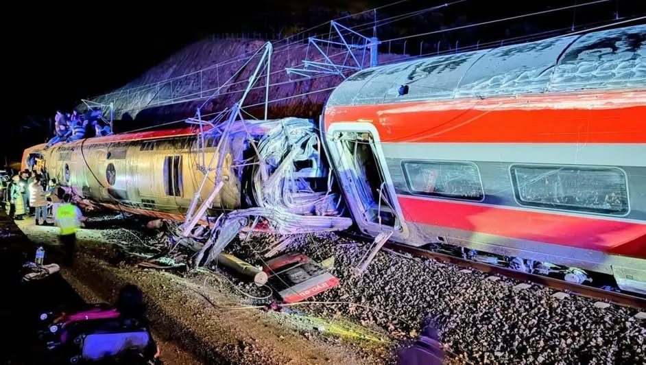 Tragedia ferroviaria en España es “rara y difícil de explicar”, afirma ministro de Transportes