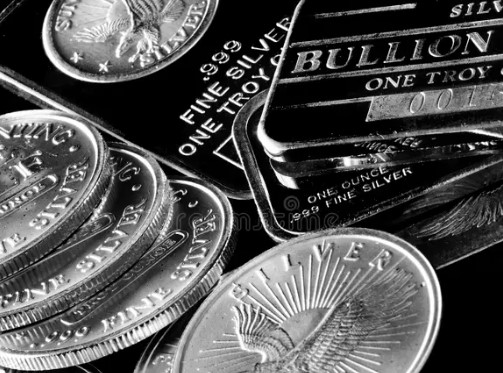 La plata rompe récord histórico y supera los 100 dólares por onza