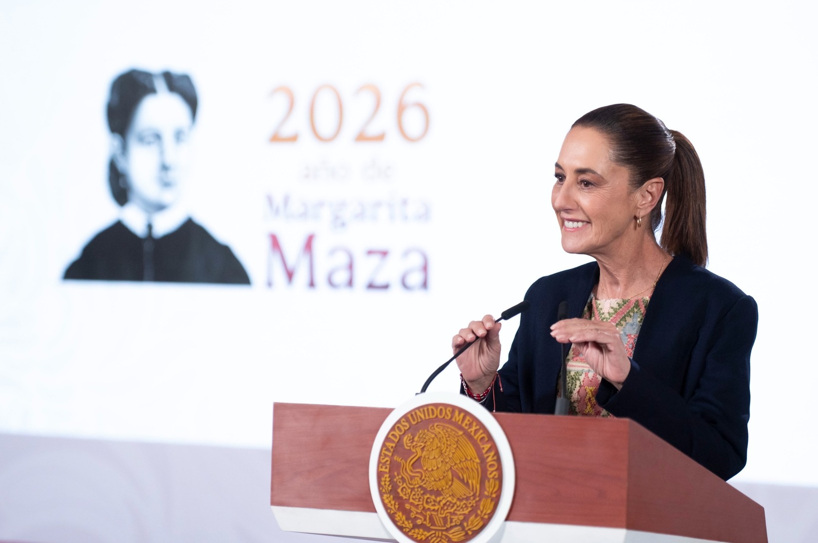 “Siempre debe irse mejorando”: Presidenta Sheinbaum tras la polémica con Arriaga por Libros de Texto Gratuitos