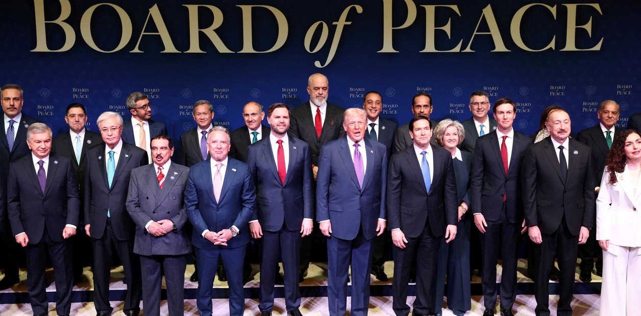 Trump lanza “Junta de Paz” con financiamiento y despliegue de tropas para la Franja de Gaza