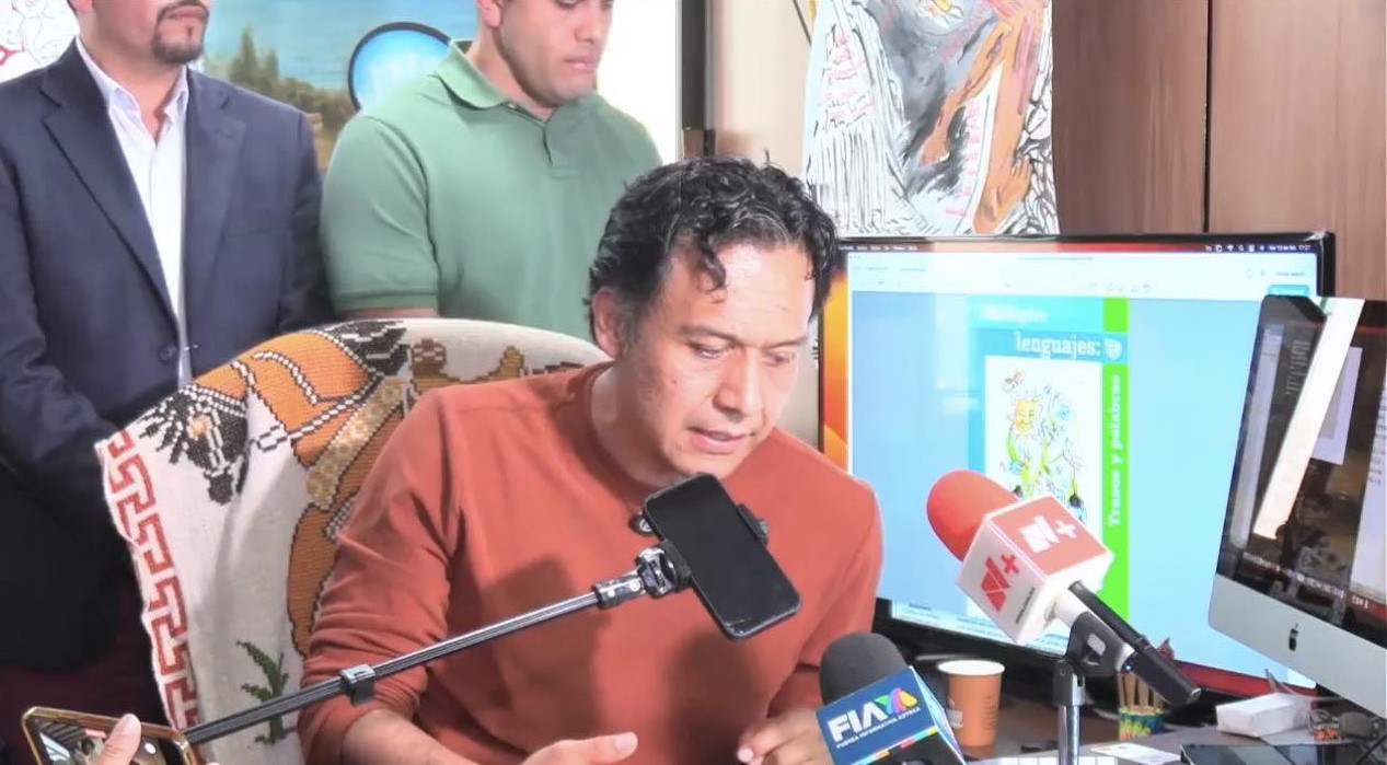 Secretaría de Educación Pública notifica cese a Marx Arriaga y surgen versiones encontradas