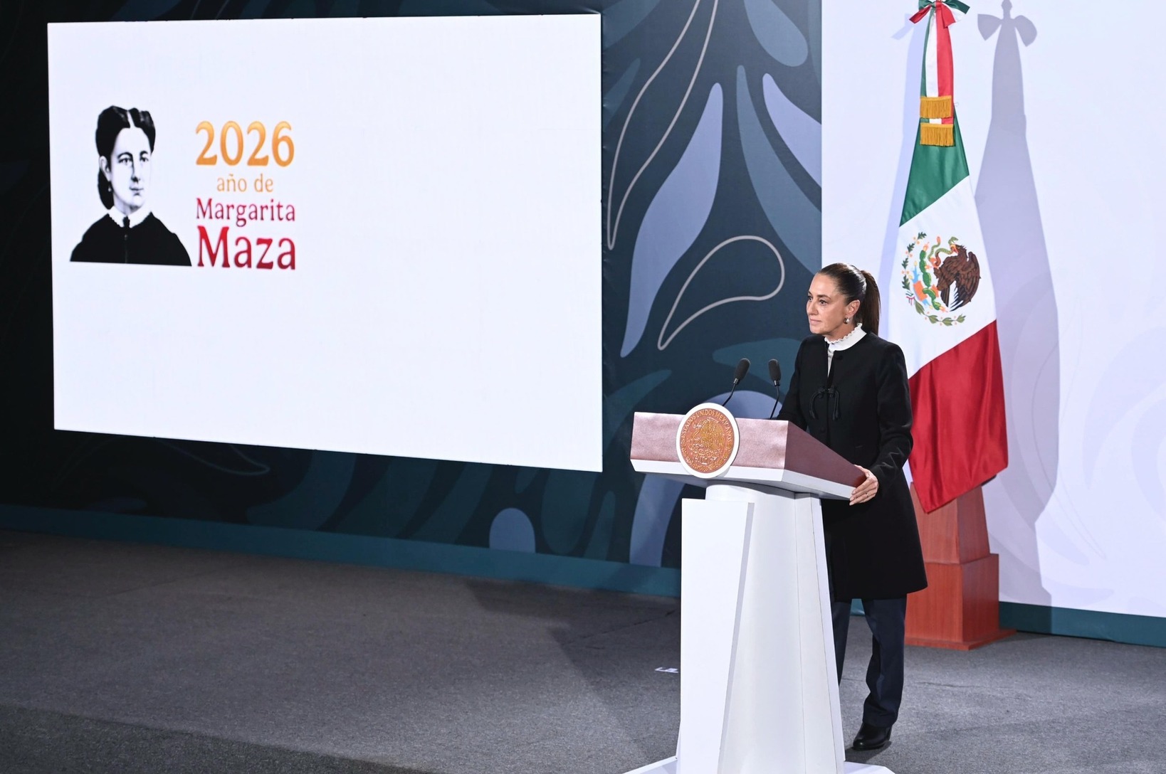 Presidenta Sheinbaum reitera a legisladores: “que vayan al territorio, cerca de la gente”