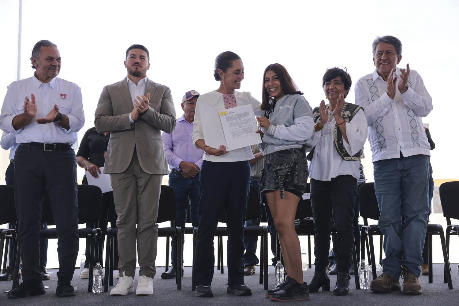 Presidenta Sheinbaum entrega Vivienda para el Bienestar en Nuevo León