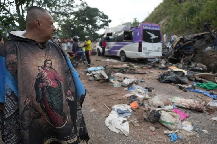 “La violencia nunca será la vía”: Gobierno de México ante ataque en la Vía Panamericana en Colombia
