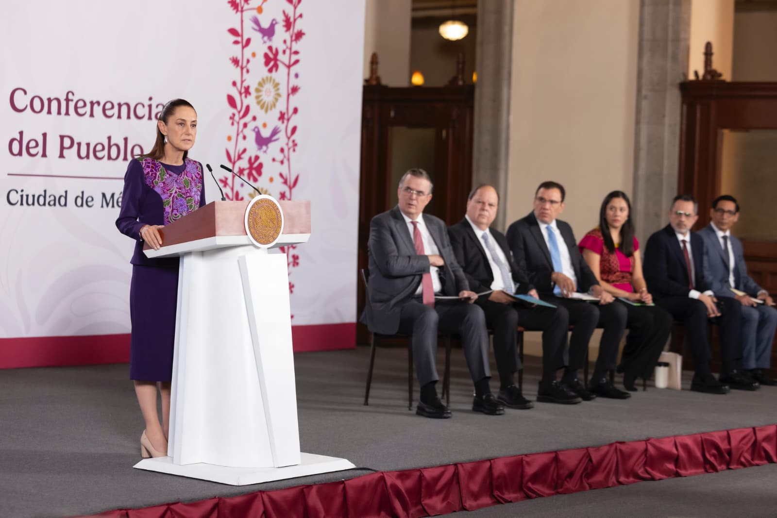 Presidenta Sheinbaum impulsa la manufactura avanzada: Flex anuncia inversión de mil millones de dólares