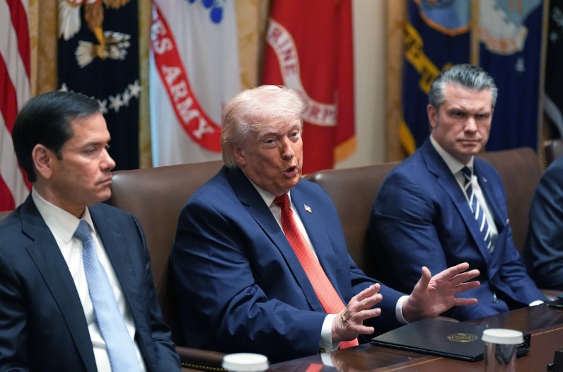 Extiende Trump alto el fuego contra Irán y provoca sospechas de ataque sorprensa