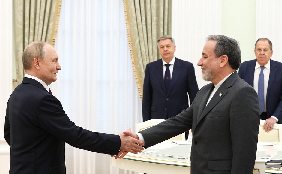 Confirmado: Putin recibirá la visita del canciller de Irán, Abbas Araghchi