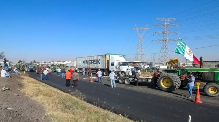 Gobierno de México reafirma ruta de diálogo con el sector agrícola y transportista