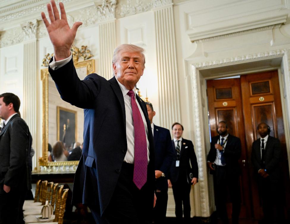 “¡Solo tienen que llamar!”: Trump al suspender viaje de comitiva a Pakistán ante nueva propuesta iraní