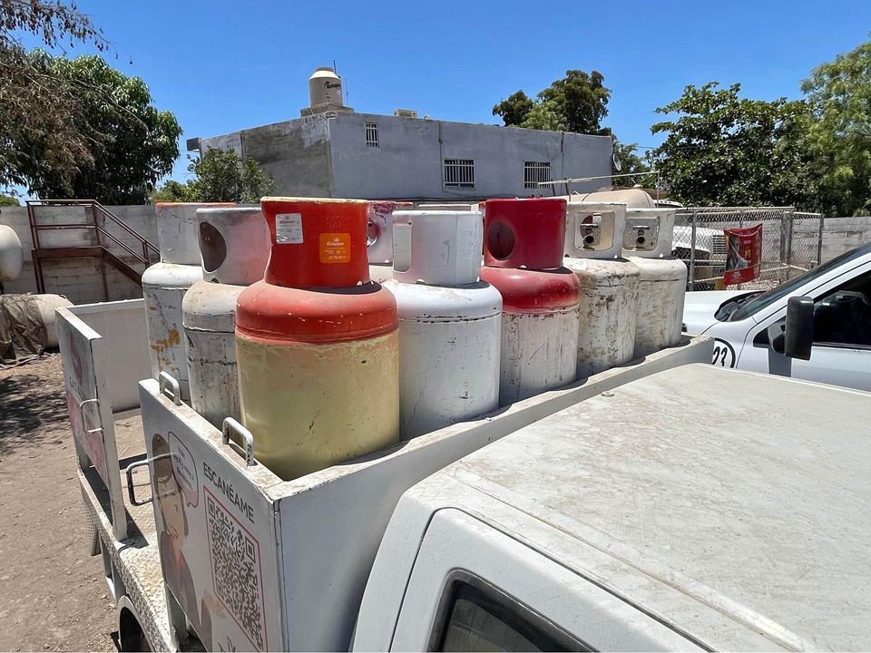 Comisión Nacional Antimonopolio demanda a 53 empresas de gas LP; exige devolver 13 mil mdp a consumidores