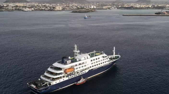 Tras detección de hantavirus, la Organización Mundial de la Salud define “contactos de alto riesgo” a cruceristas del MV Hondius