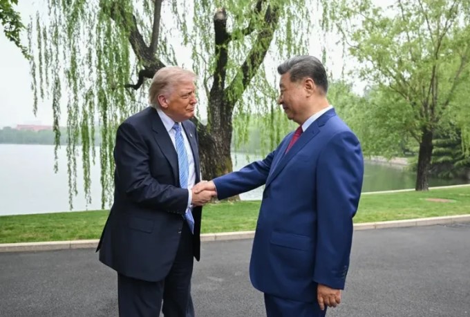 Trump y Xi Jinping concluyen encuentro con “múltiples acuerdos” y la advertencia de China al estadounidense por el asunto “Taiwán”