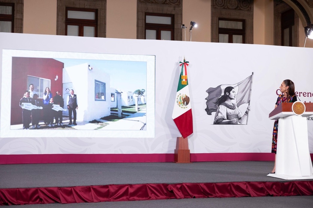 Presidenta Sheinbaum entrega ‘Vivienda para el Bienestar’ a personas beneficiarias en Guanajuato