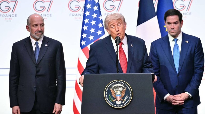 Trump llama “mujer asustada” a la Presidenta Sheinbaum pero admite caída del 61% en flujo de drogas en la frontera con México
