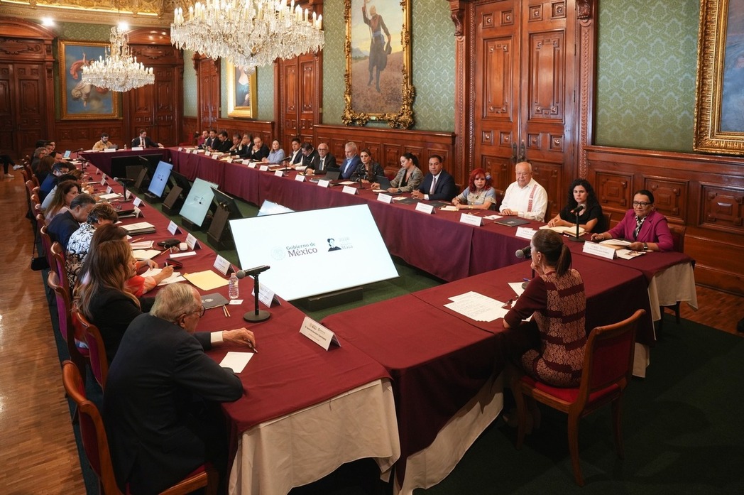 Supervisa la Presidenta Sheinbaum avances de IMSS Bienestar con gobernadoras y gobernadores
