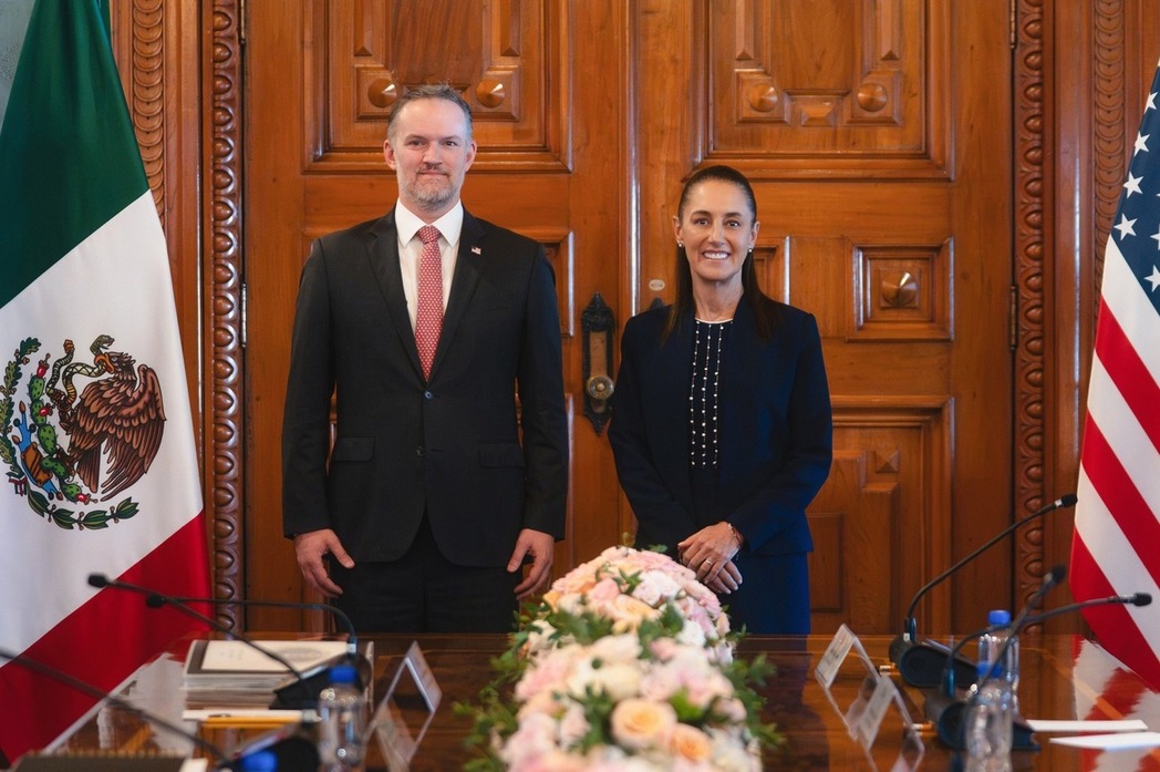 La presidenta Sheinbaum recibe al representante comercial de Estados Unidos, Jamieson Greer