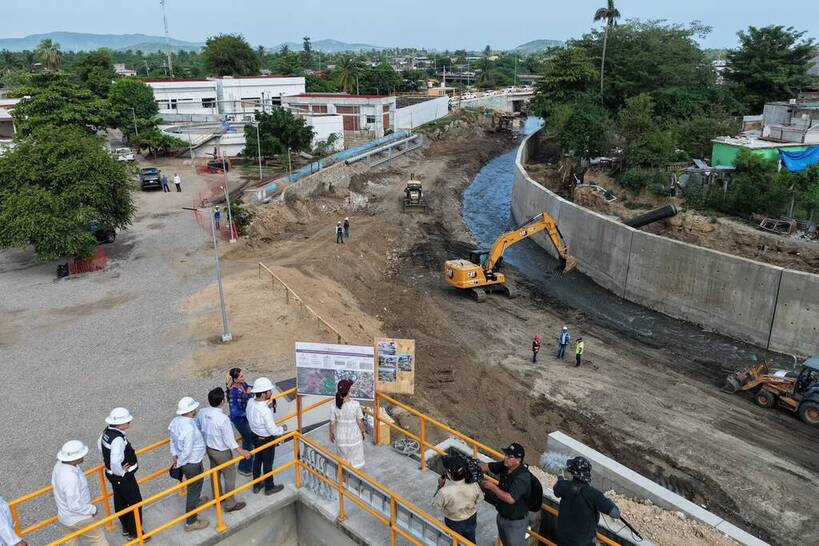 La presidenta Sheinbaum supervisa en Acapulco la red de saneamiento; avanza inversión de 8 mil mdp