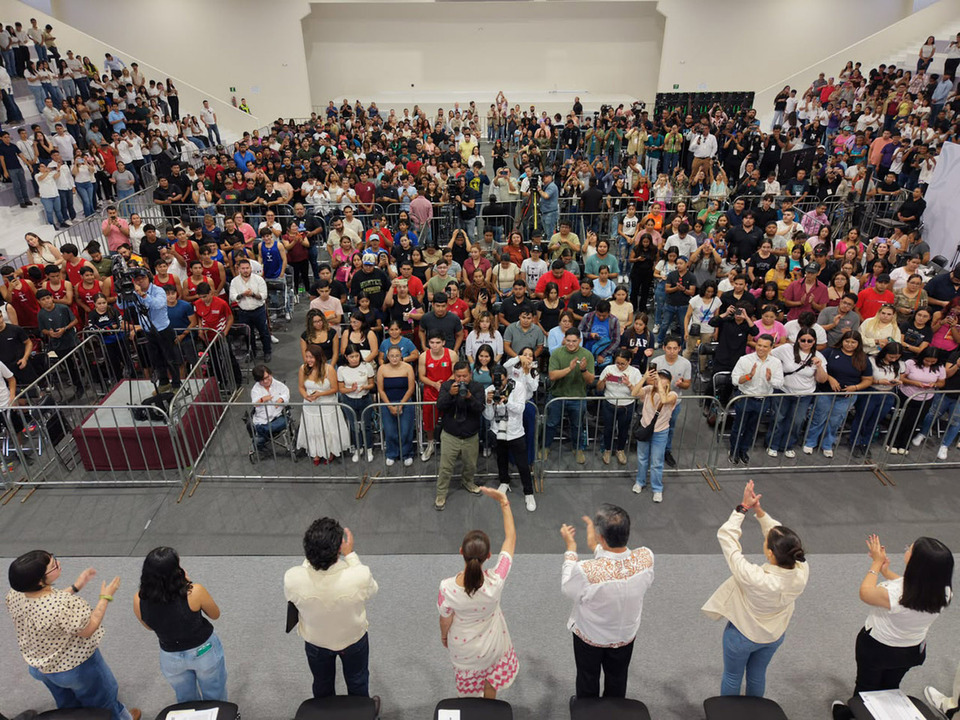 Hay 3.6 millones de egresados de Jóvenes Construyendo el Futuro: presidenta Sheinbaum