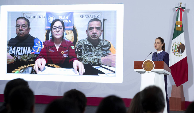 Continúa el Plan Marina y el Plan DN-lll-E por el huracán Simon y la tormenta tropical Rachel: presidenta Sheinbaum