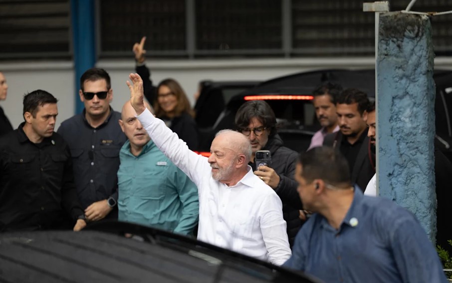 Lula solicitó ampliar horario de la votación presidencial 2026; denunció retención del transporte público